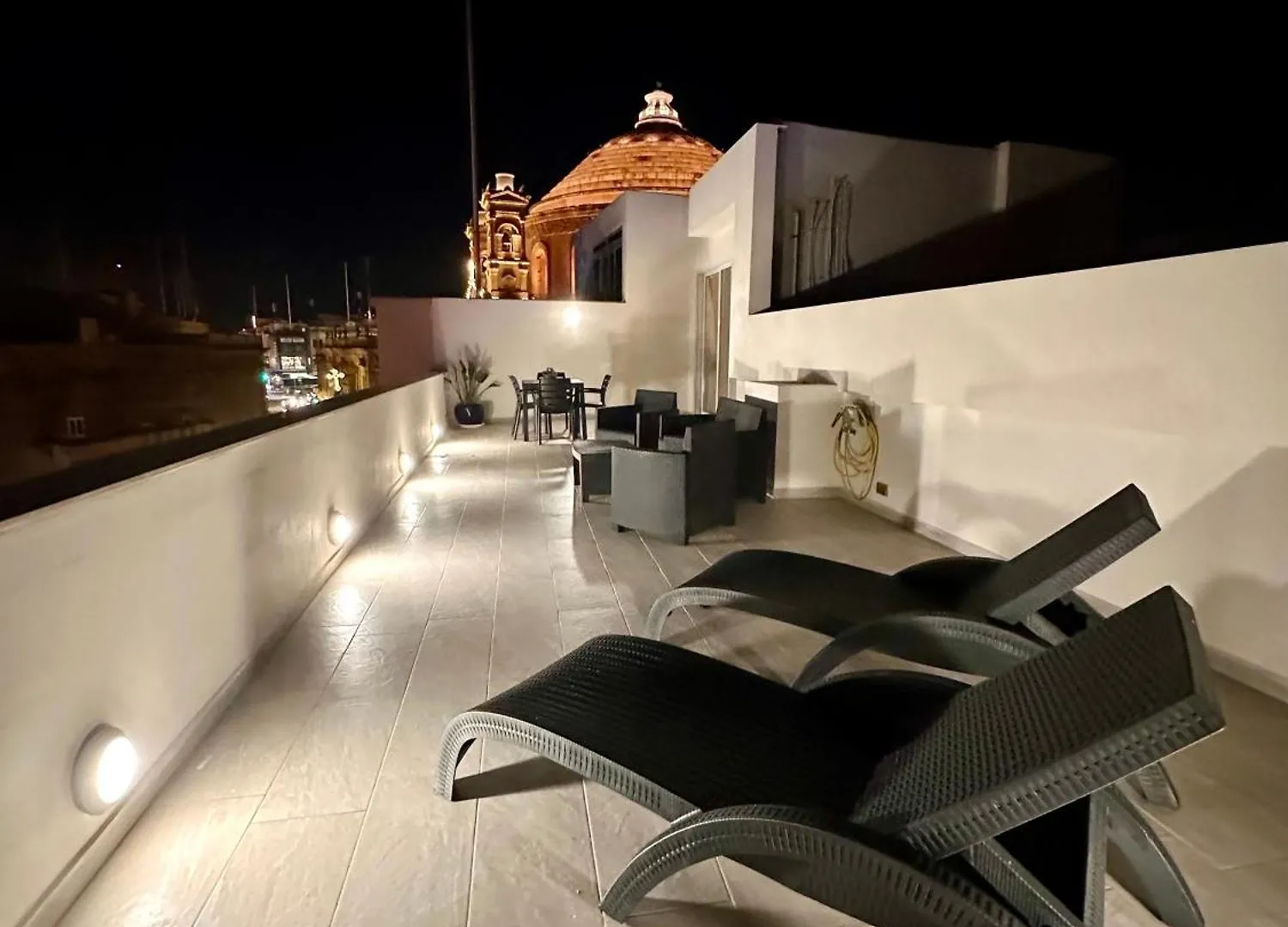 Mosta Dome Penthouse