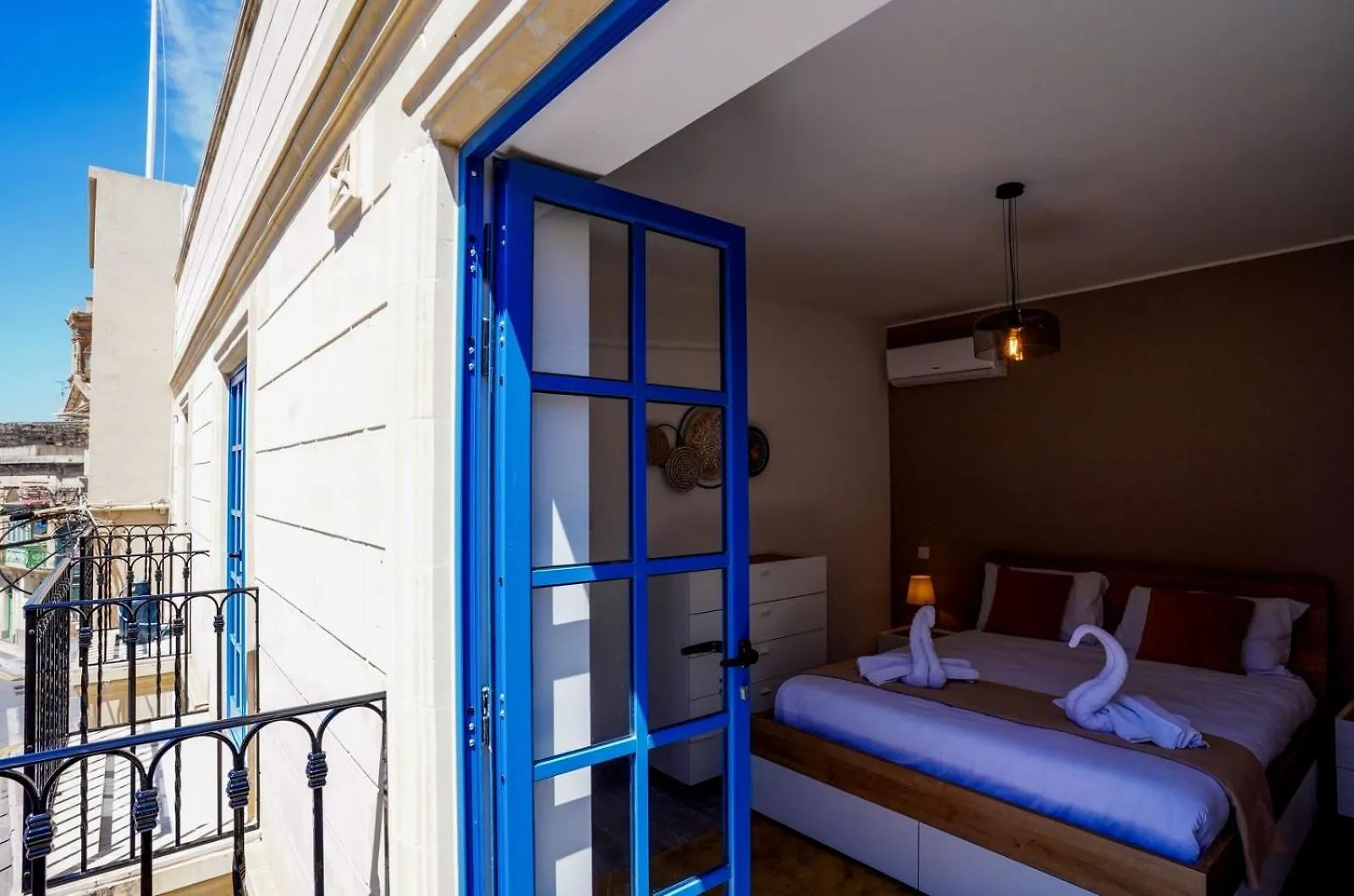 Mosta Dome Penthouse Apartment